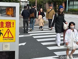 Belajar Tertib dari Penyeberang Jalan di Jepang