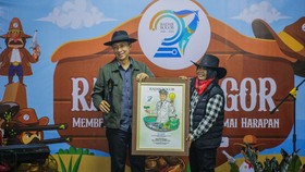 Dedie Rachim Raih Penghargaan Jadi Wali Kota Inovatif dan Kolaboratif