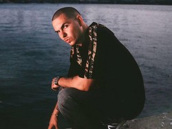 Lirik Lagu Give Me Everything - Pitbull feat Ne-Yo, Afrojack, Nayer