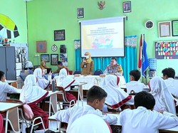 Peduli Pendidikan, Bhabinkamtibmas di Kota Malang Bangun Karakter Siswa SD