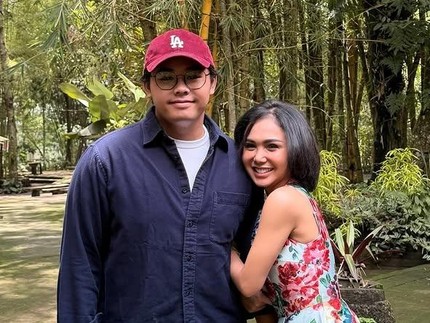 Kedekatan Yuni Shara dan Sang Putra yang Baru Ultah, Ini 5 Potretnya seperti Kakak Adik