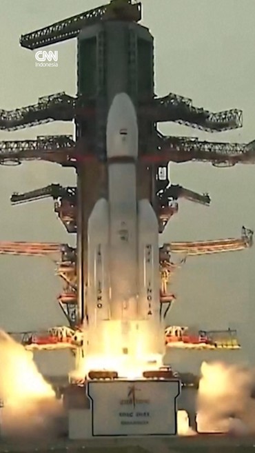 Detik-detik Peluncuran Satelit Komunikasi CMS-03 Milik India ke Orbit