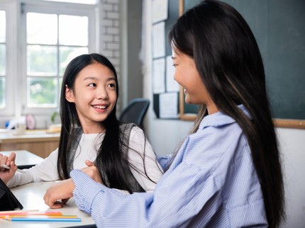 Anak yang Suka Menolong Cenderung Punya Tubuh Lebih Sehat di Masa Remaja, Simak Penjelasannya