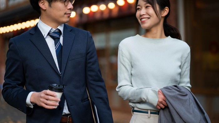 Sibuk Kerja tapi Ingin Hubungan Tetap Harmonis? Ini 5 Cara Menyeimbangkan Karier dan Cinta