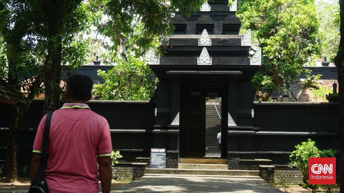 Jenazah PB XIII Akan Ditandu Lewati Ratusan Anak Tangga