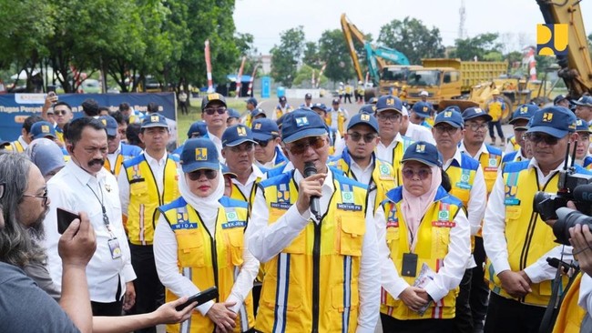 Kementerian PU gelar apel kesiapsiagaan infrastruktur jelang Nataru 2025/2026, Menteri Dody Hanggodo tekankan pentingnya kesiapan menghadapi cuaca ekstrem.