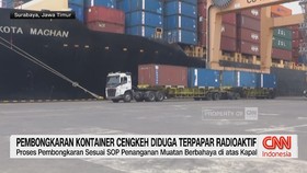 VIDEO: Pembongkaran Kontainer Cengkeh Diduga Terpapar Radioaktif