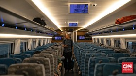 Jumlah Penumpang Whoosh Asal Malaysia Capai 1.000 Orang per Hari