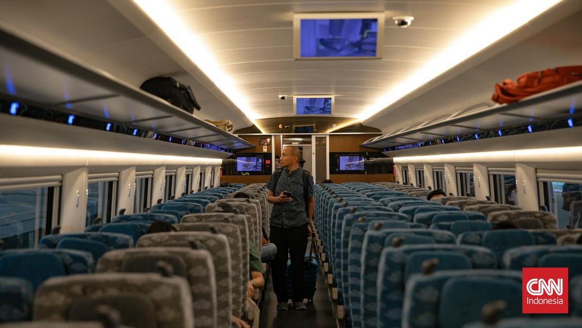 Jumlah Penumpang Whoosh Asal Malaysia Capai 1.000 Orang per Hari