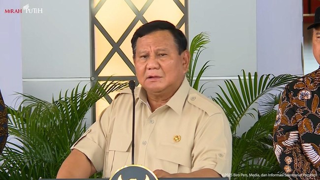 Menteri Sekretaris Negara mengungkapkan hasil rapat di kediaman Presiden Prabowo bersama jajaran menteri, Panglima TNI hingga Kapolri.