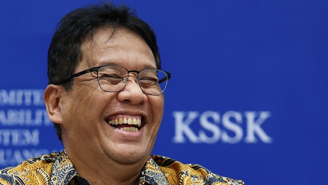 Menkeu Purbaya mengkaji penarika cukai dari beberapa produk di pasaran, termasuk popok dan tisu basah.