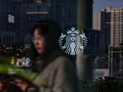 Starbucks Tutup 250 Gerai, Rp 5,3 Triliun Dikorbankan
