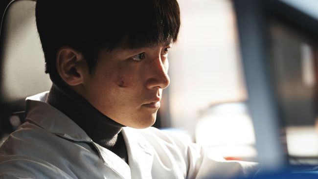 Ji Chang-wook menuai pujian dari sutradara Park Shin-woo atas aktingnya dalam drama Korea yang rilis pada 5 November 2025, The Manipulated.