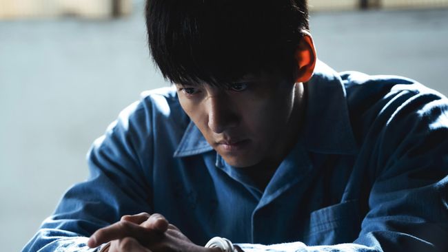 Sinopsis The Manipulated tentang upaya balas dendam Ji Chang-wook kepada Doh Kyung-soo untuk dapatkan kembali kehidupan yang direnggut.