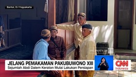 VIDEO: Jelang Pemakaman Pakubuwono XIII