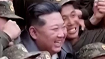 Momen Kim Jong Un Sidak Pasukan Elite Khusus Militer Korut
