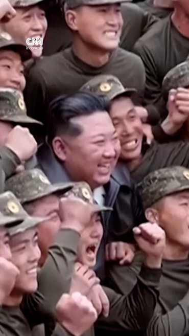 Momen Kim Jong Un Sidak Pasukan Elite Khusus Militer Korut