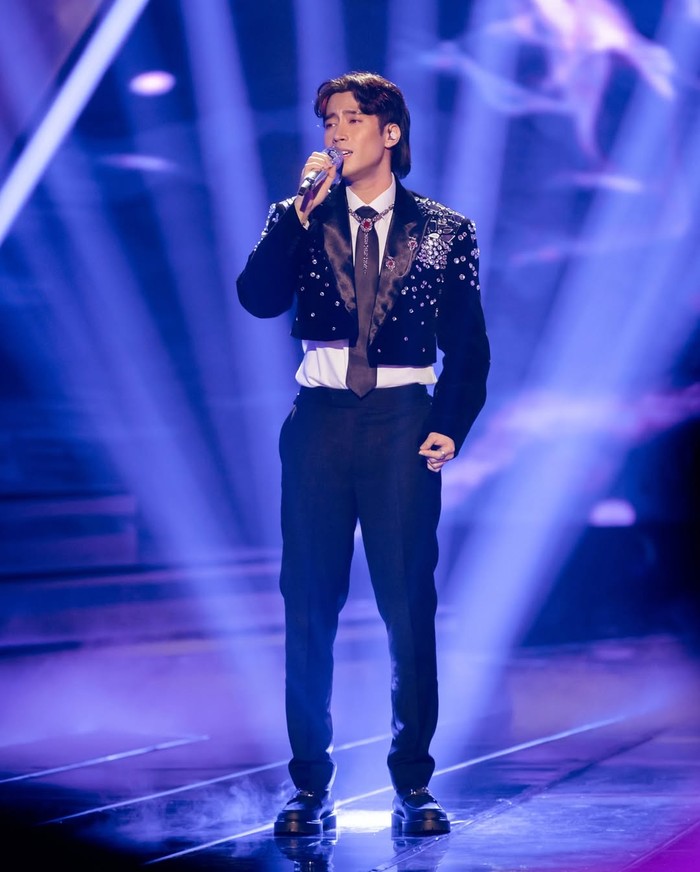 Vidi Aldiano memutuskan untuk hiatus sementara dari dunia hiburan Tanah Air. Ini  perjalanan karier Vidi Aldiano.