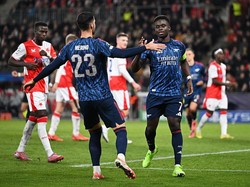 Slavia Vs Arsenal: Penalti Saka Bawa The Gunners Unggul di Babak I