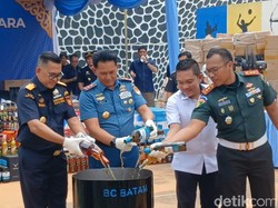 Bea Cukai Batam Musnahkan Barang Sitaan Senilai Rp 15,8 Miliar