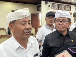 Halangi Akses ke Pura, Warga Adat Minta DPRD Bali Cek Tanah Jimbaran Hijau