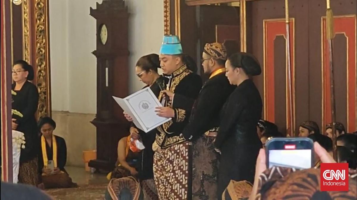 Putra Mahkota Deklarasi Ikrar Naik Takhta Jadi Pakubuwono XIV