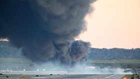 Kecelakaan Pesawat Kargo UPS Picu Ledakan di Fasilitas Minyak Bumi AS