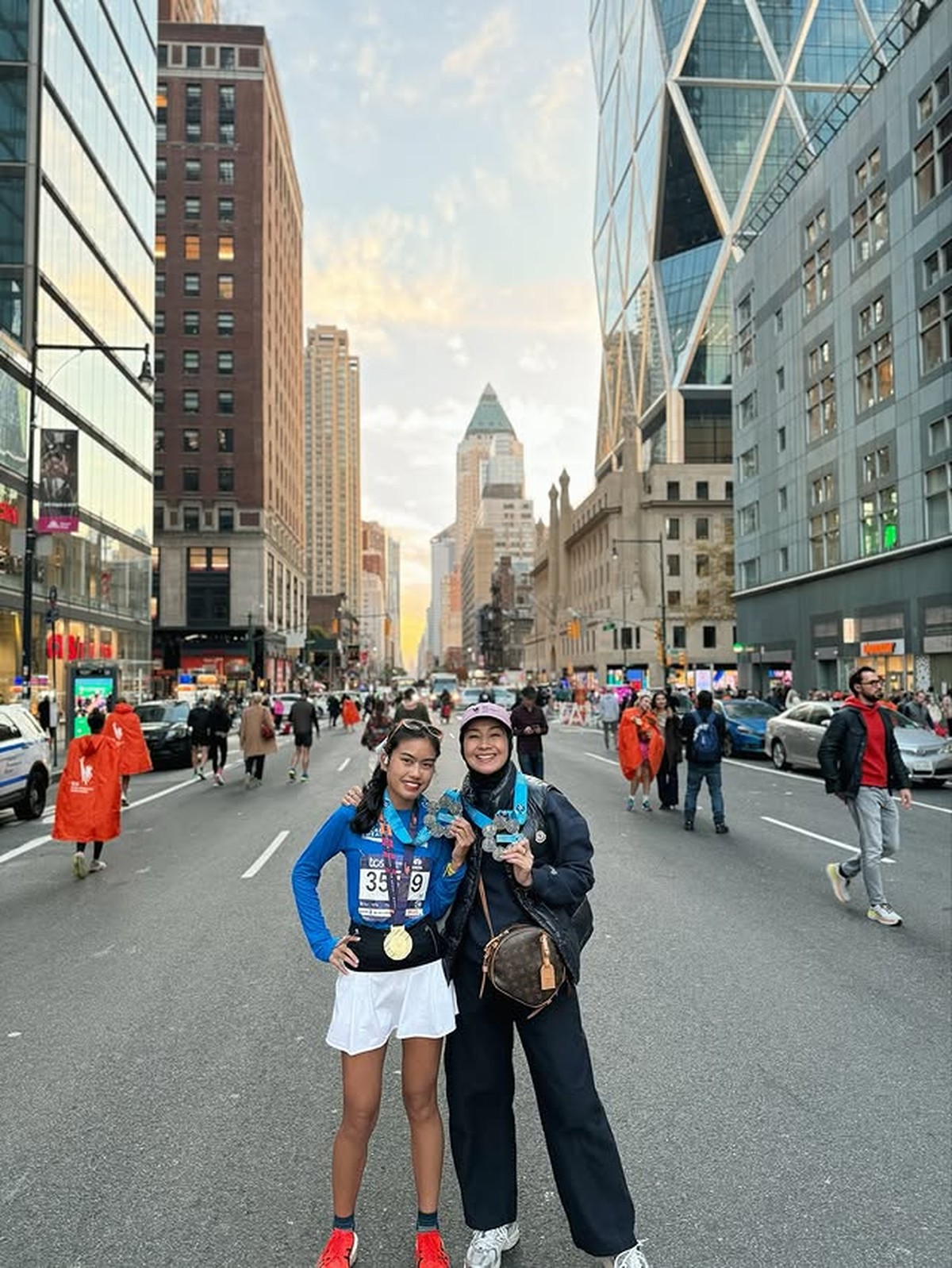 Namira Adjani Jadi Six Strar Finisher Perempuan Termuda dari Indonesia di Ajang Marathon New York