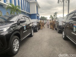 10 Camat di Lombok Barat Dapat Mobil Dinas Baru Rp 2,7 M, Alasannya Sering Mogok