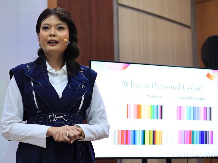 Sesi personal color bersama expert di 