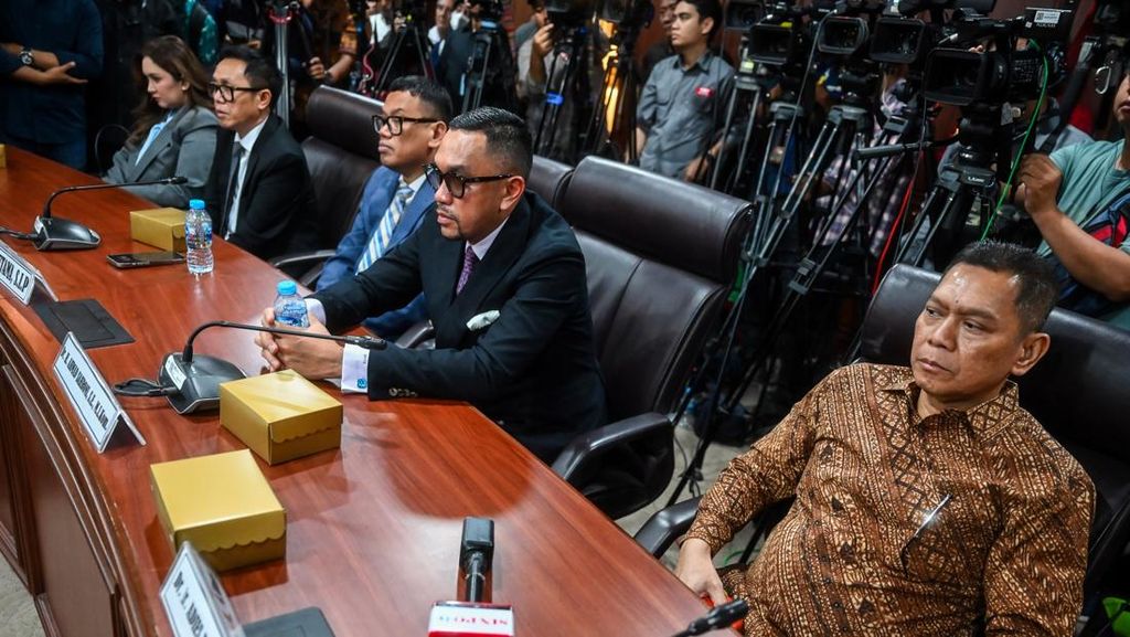 Daftar Nasib Terkini Anggota DPR Tersangkut Prahara Agustus 2025