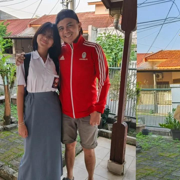 <p>Sigit sering mengunggah potret bersama Nara di Instagram. Pria kelahiran Kabupaten Bogor ini pernah berpose dengan Nara saat pertama kali mengenakan seragam abu-abu atau baru masuk SMA. Sigit tampaknya begitu bahagia karena sang putri bisa memasuki tahapan baru dalam hidupnya. (Foto: Instagram @sigitwardana)</p>