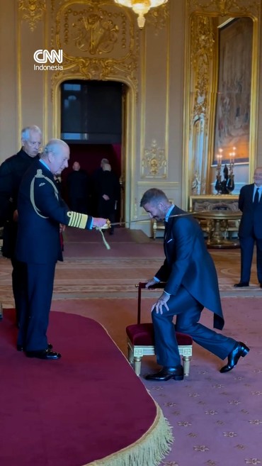 Momen David Beckham Terima Gelar Bangsawan dari Raja Charles