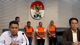 Penampakan Gubernur Riau Abdul Wahid Usai Jadi Tersangka KPK