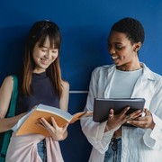 5 Tanda Orang Narsisistik, Terlihat dari Kebiasaannya saat Bertemu Orang