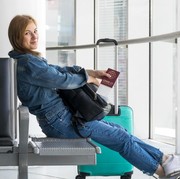 6 Trik Naik Pesawat Kelas Ekonomi agar Terasa Mewah Seperti Kelas Bisnis