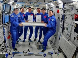 3 Astronot China Terdampar di Antariksa, Pesawat Diduga Rusak