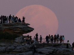 Ada Supermoon 5 Desember 2025: Waktu dan Tips Pengamatan