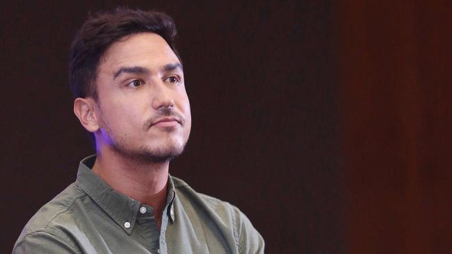 Hamish Daud menyebut dirinya akan menjalani ibadah umrah selama seminggu.