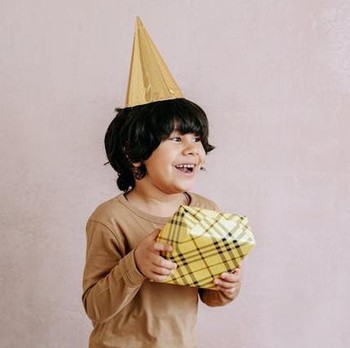 BeauPicks: 5 Rekomendasi Hadiah Natal untuk Keponakan di Bawah Harga Rp50 Ribu