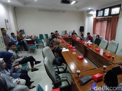 Pegawai Non-ASN Geruduk DPRD Magelang Minta Jadi PPPK Paruh Waktu