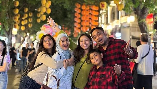 Liburan ke China, Meisya Siregar Terpukau Lihat Kemajuan dan Tata Kota Negeri Tirai Bambu