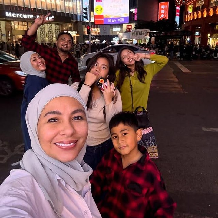 <p>Si bungsu, Muhammad Bambang Arr Ray Bach lahir pada 25 November 2016 dan kini sudah genap berusia delapan tahun. Meisya dan Bebi pun tak jarang membagikan potret sang putra lewat laman Instagramnya. (Foto: Instagram @bebi_romeo)</p>