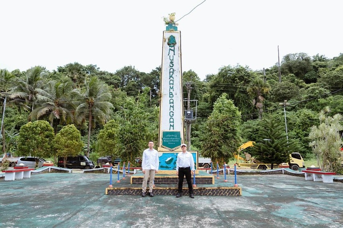 Raffi Ahmad dan Irfan Hakim di Nusakambangan