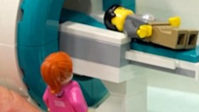 Uniknya Lego MRI buat Redam Kecemasan Anak di RS