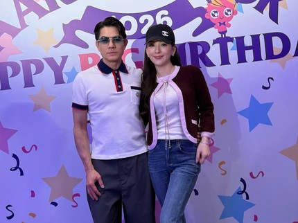 Pesona Moka Fang Istri Aaron Kwok Setelah Melahirkan Anak Ketiga, Tunai Pujian Bun