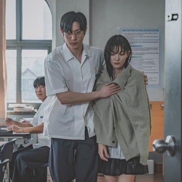 5 Drama Korea Adaptasi Webtoon Rating Tinggi November 2025