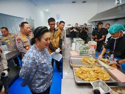 Tinjau SPPG YKB Polres Karanganyar, Kapolri Tekankan Zero Accident