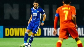 Gelandang Persib Ungkap Perbedaan Main di Malaysia dan Indonesia
