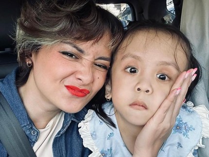 Momen Anak Joanna Alexandra Masuk Ruang Operasi Usai Ada Lego di Hidung, Intip Potretnya